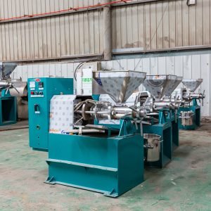 What are the advantages of an oil press